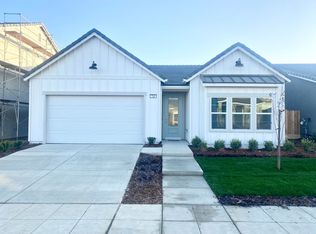 708 Fir St W, Madera, CA 93636