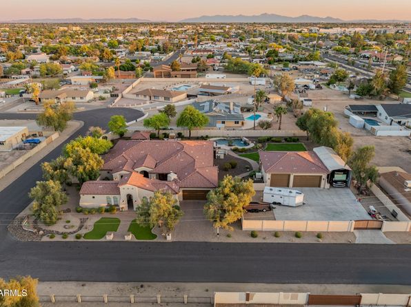 7425 W Caro Rd, Glendale, AZ 85308