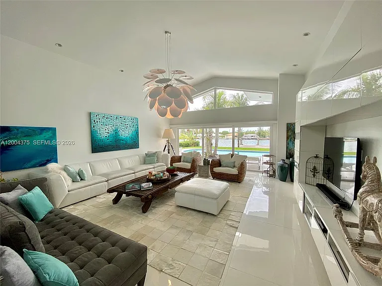 265 N Shore Dr — Photo 7