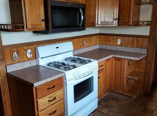 410 S Avenue G, Clifton, TX 76634