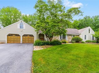 40 McGrath Ln, Lebanon, CT 06249