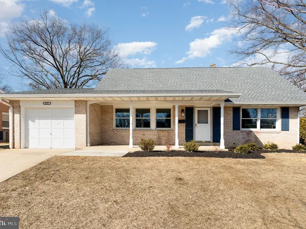 2102 Princeton Ave, Camp Hill, PA 17011