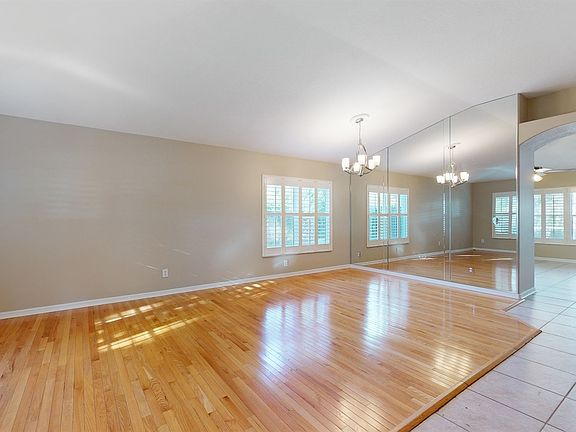 3rd image of 8743 Maple Pond Ct