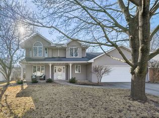 302 Jenna Dr, Verona, WI 53593