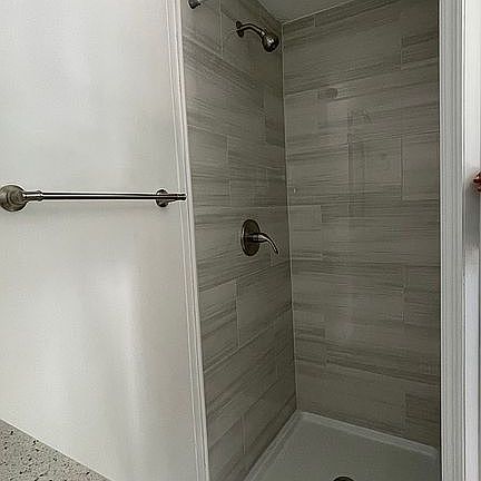 2nd image of 3711 Anchor Dr
