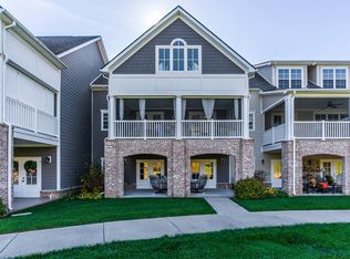 2135 Patchen Lake Ln, Lexington, KY 40505