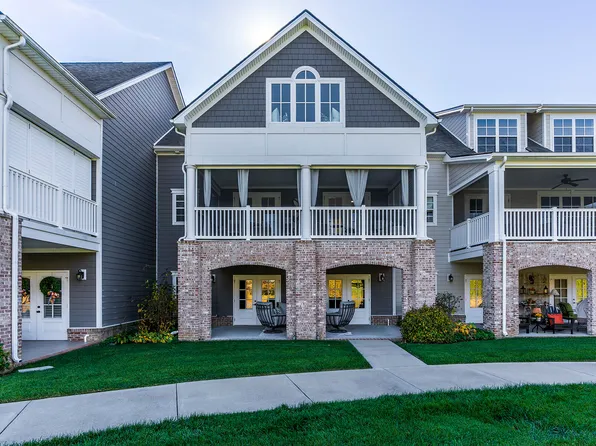 2135 Patchen Lake Ln, Lexington, KY 40505