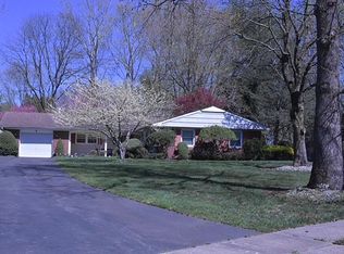 3 Forman Ct, Manalapan, NJ 07726