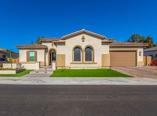 3921 S Buckskin Way, Chandler, AZ 85286