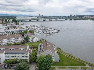201 N Hayden Bay Dr, Portland, OR 97217