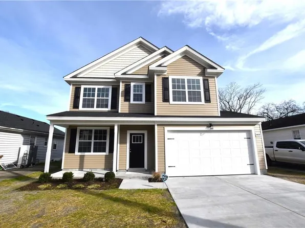 4135 1st St, Chesapeake, VA 23324