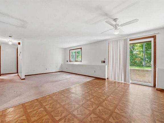 5th image of 41 Kristee Cir