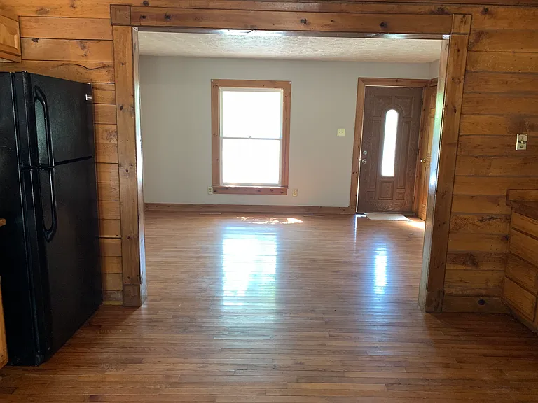 3640 Niles Dr — Photo 5