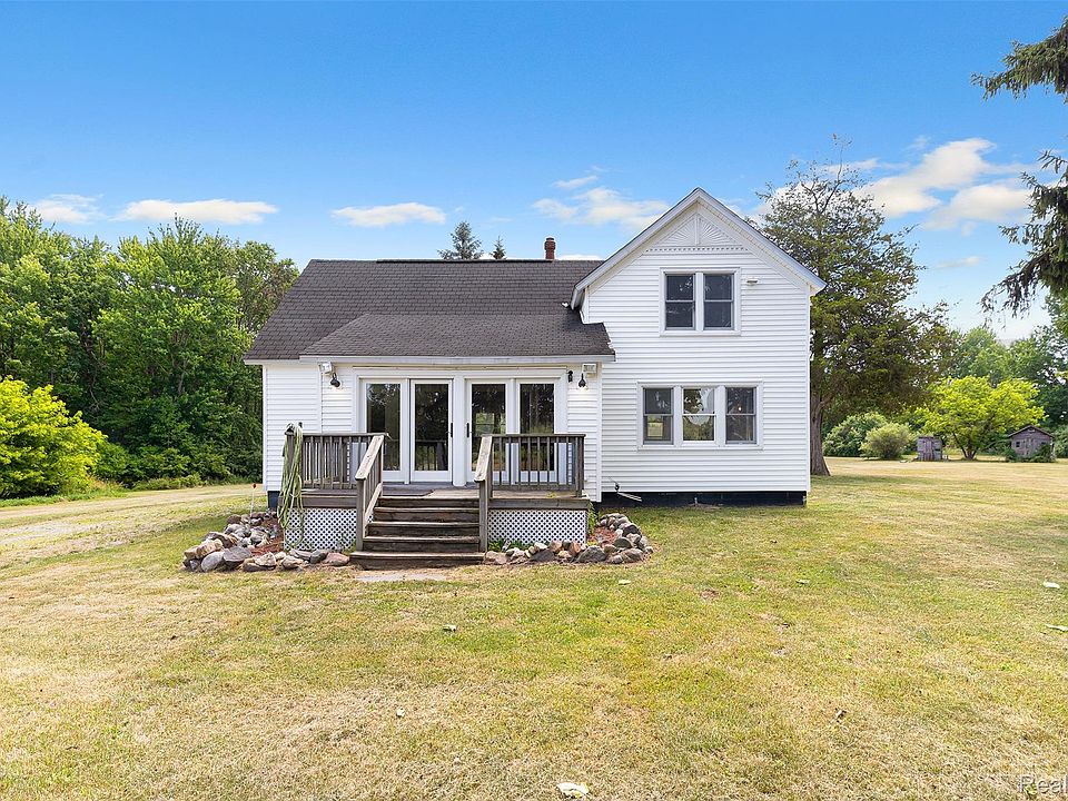 1st image of 27901 Brandes Rd
