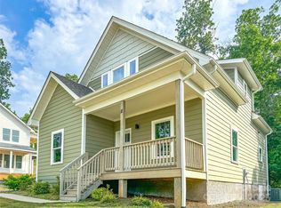 11 Berry Crest Ln, Arden, NC 28704