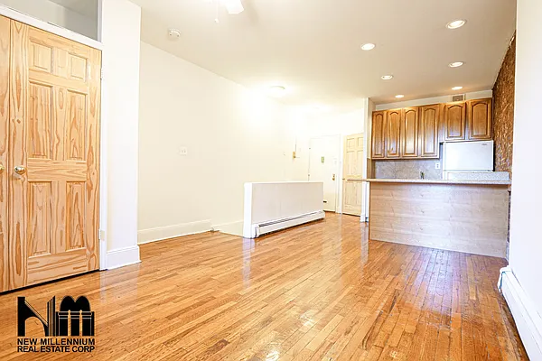 Rented by NMRE | media 11