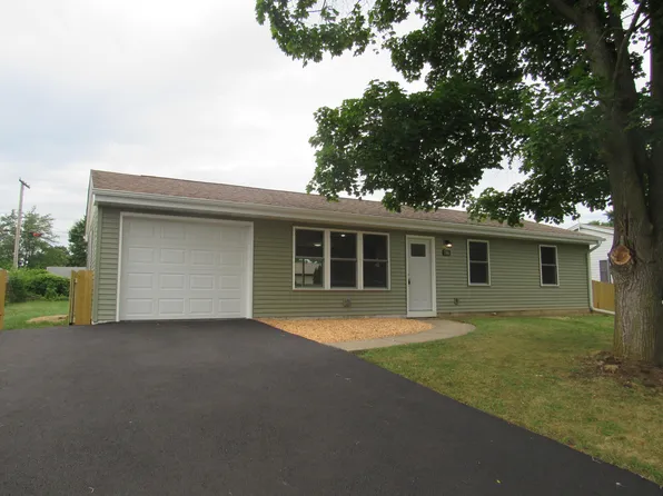 786-1 Eagle Creek Rd, Valparaiso, IN 46385