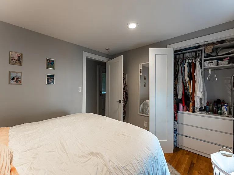42 Saint Martin St #1 — Photo 13