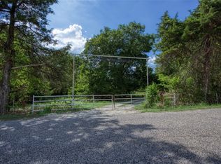 2239 Riley Rd, Whitesboro, TX 76273