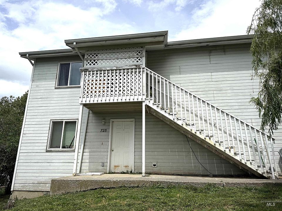 1st image of 725/727 N Brent Dr