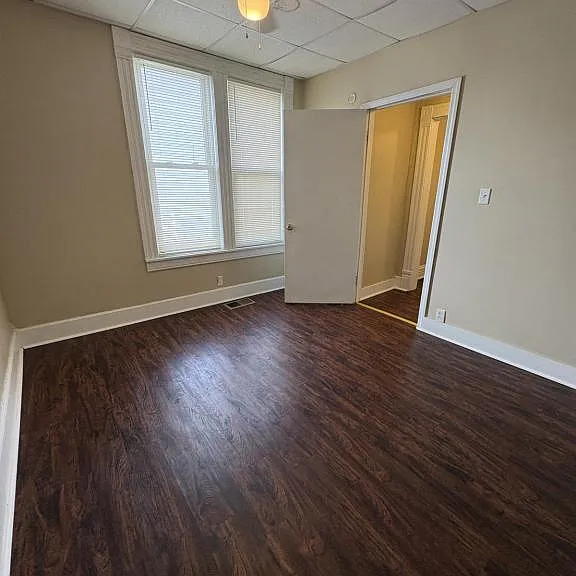 107 E 2nd St #107 — Photo 5