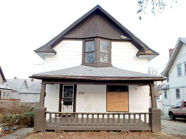 1st image of 2811 Bales Ave