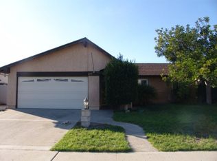 2211 Miramonte Dr, Oxnard, CA 93036