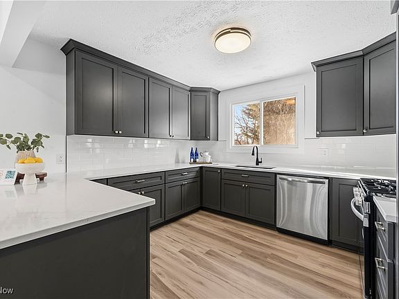 4th image of 4338 Chanticleer Dr