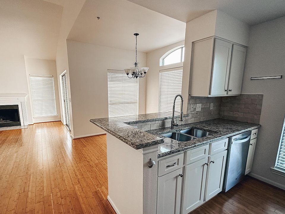 Open plan kitchen.