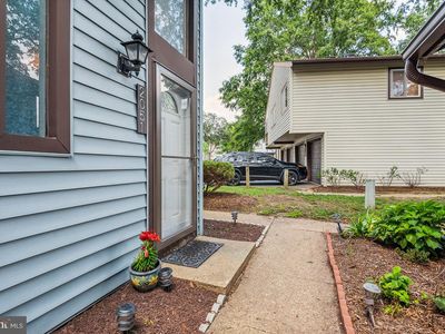 2051 Happy Ln, Crofton, MD, 21114