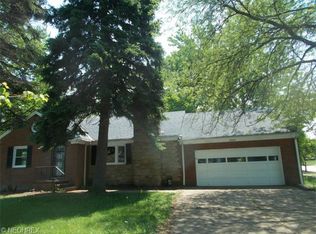 27050 Highland Rd, Richmond Heights, OH 44143