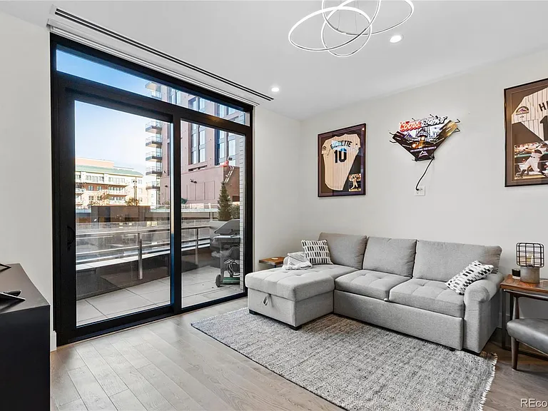 1901 Wazee St #310 — Photo 22
