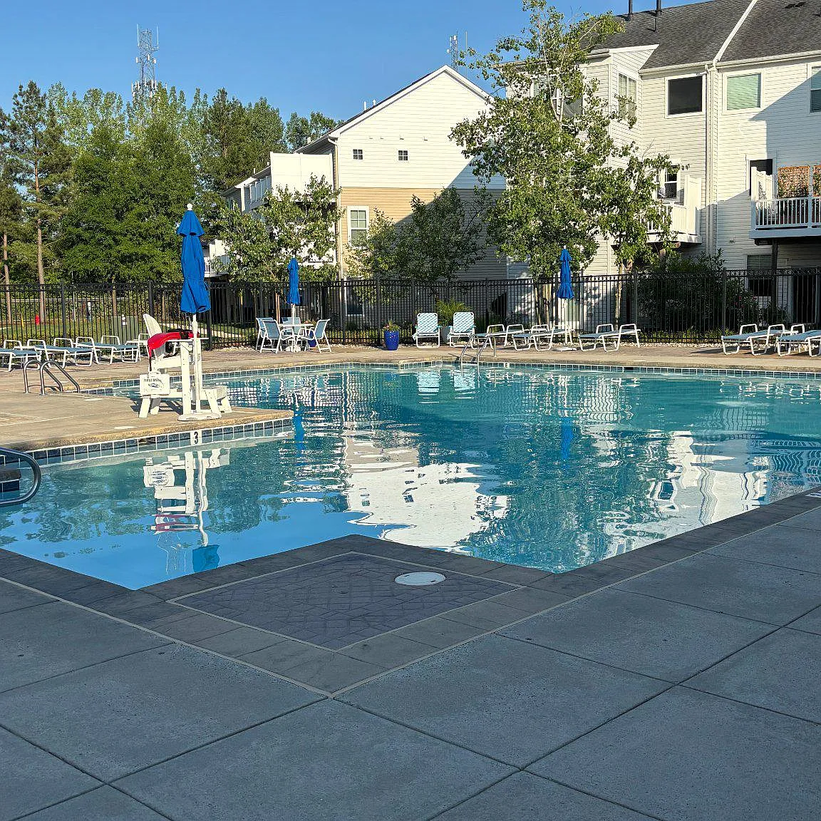 2 bed, 2.0 bath, 1567 sqft, $1,750 — Photo 2