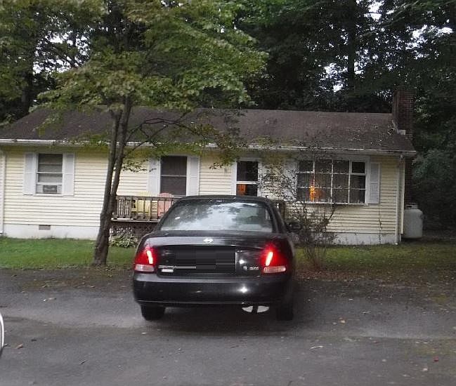 1st image of 22929 Linden Dr