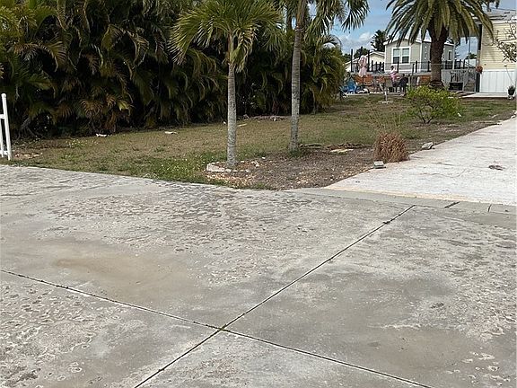 5th image of 5012 Flamingo Dr