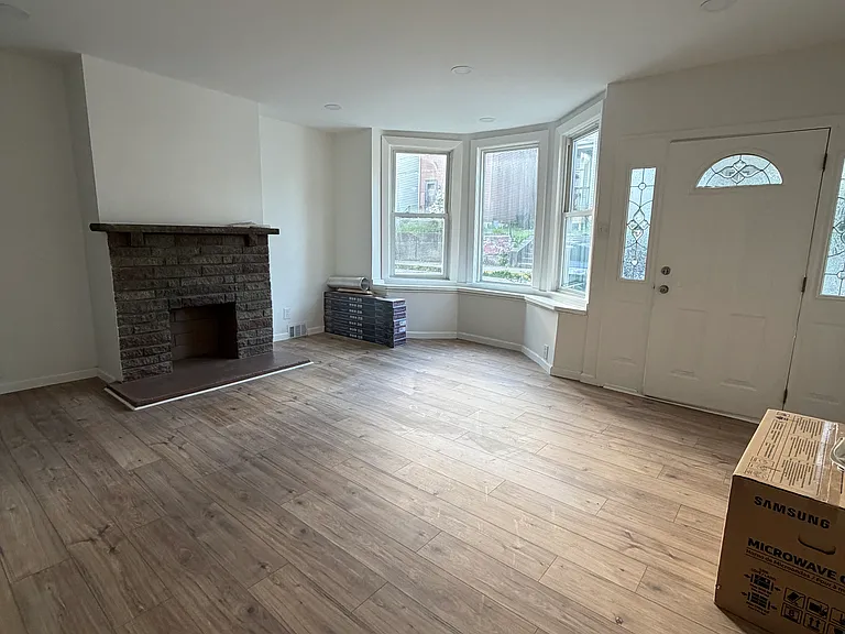 22 Weible St — Photo 22