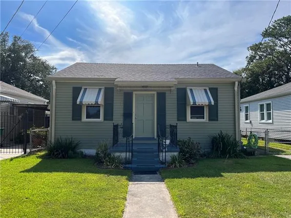 620 Metairie Lawn Dr, Metairie, LA 70001