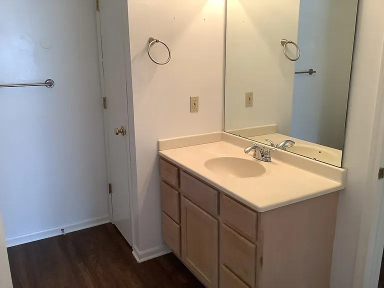 8298 Macintosh Ln — Photo 8