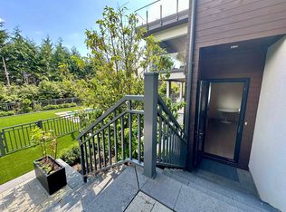 660 Saint Andrews Rd, West Vancouver, BC V7S 1V6