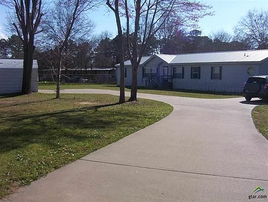 1st image of 22222 Lakewood Dr