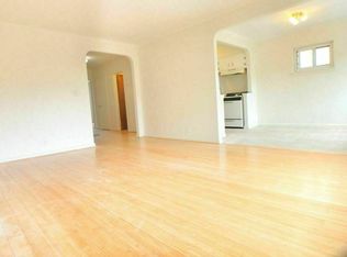 31-70 41st St #2E, Astoria, NY 11103