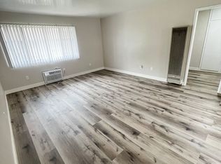 3127 Quartz Ln #4, Fullerton, CA 92831