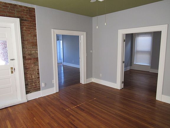 4th image of 700 E Missouri Ave #Top