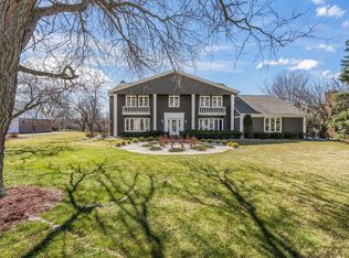 16135 Wildwood Ct, City Of Brookfield, WI 53005