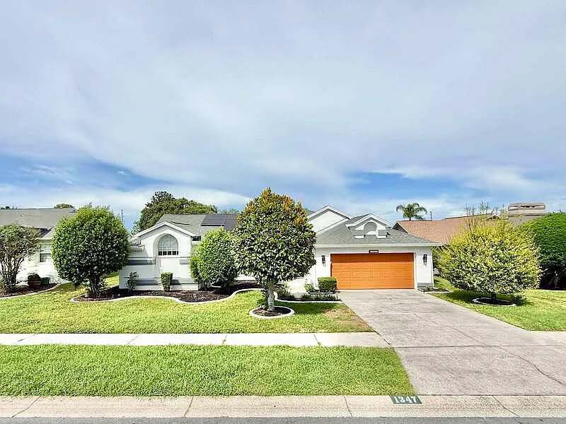 1347 Overland Dr