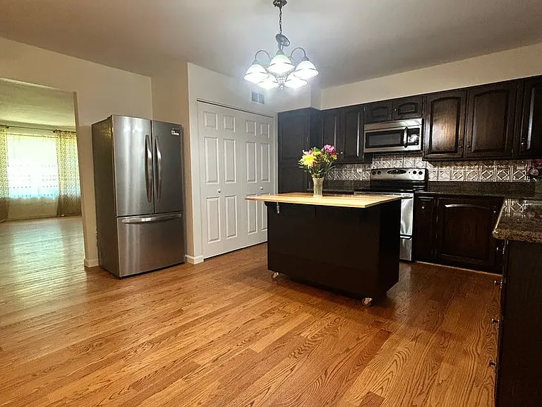 5916 Wells Rd — Photo 6