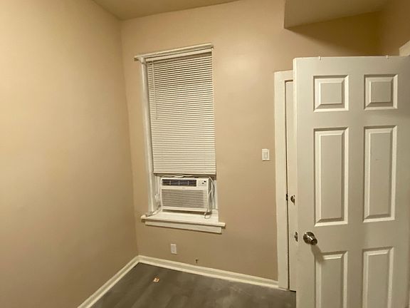 5th image of 1310 S Sawyer Ave