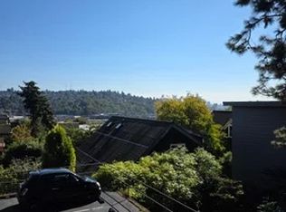 2012 Thorndyke Ave W APT 5, Seattle, WA 98199