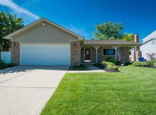 2059 Queensbridge Dr, Columbus, OH 43235