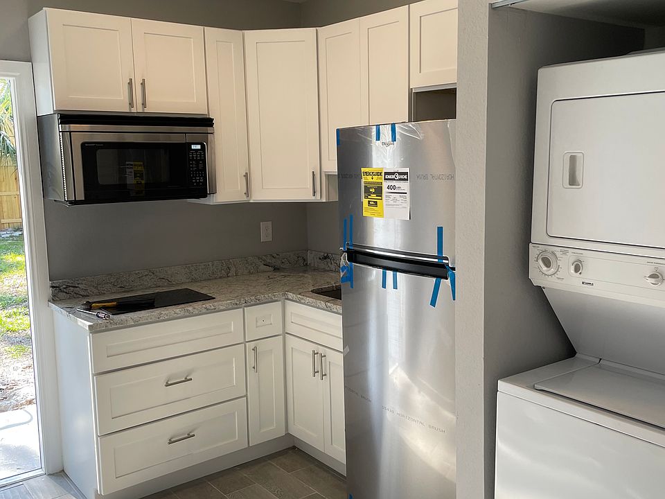 1st image of 4418 Gandy Cir #1